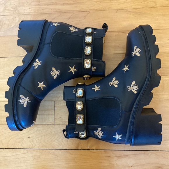 Gucci Stars Bee Embroidered Black Gold Leather Ankle Heel Boot US 8/EU39 EUC - Picture 7 of 11